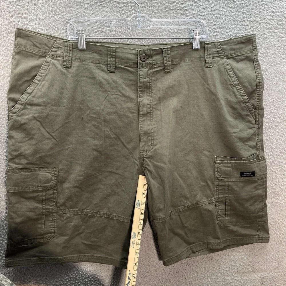Wrangler‎ Shorts Mens 48 Green Ripstop Relaxed Cargo Workwear Grunge Outdoors *